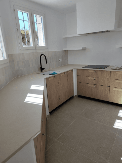 Cuisine après rénovation - Vue 2