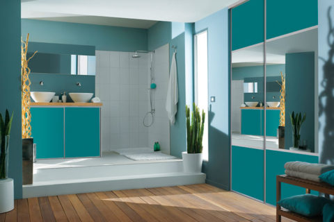 amenagement salle de bain douche italienne dressing ouverte chambre parentale pose de parquet piece deau cote dazur